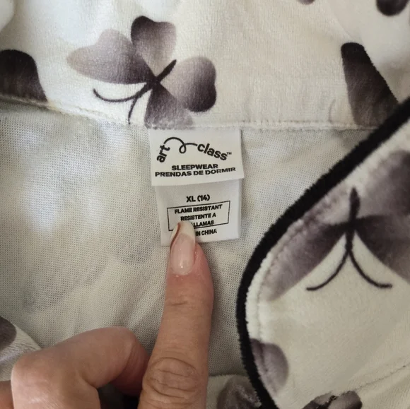 4 Sets (8pcs) Art Class Girl's Pajama Sets- Red, Black, Purple, Blue - Picture 8 of 16